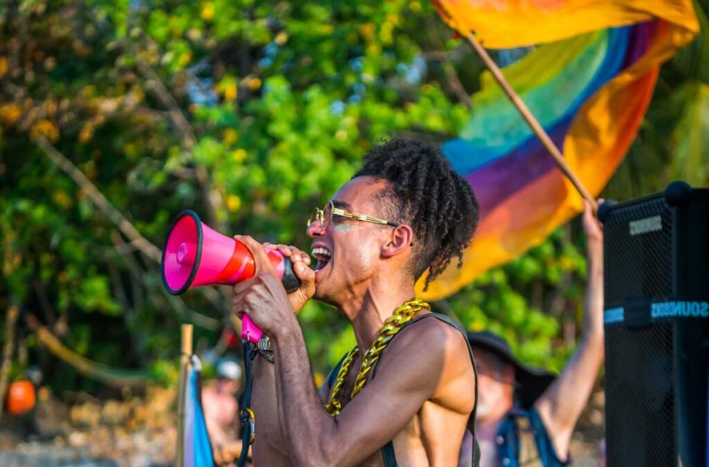 costa rica gay life